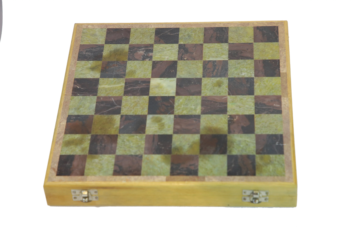 Green Marble Chess